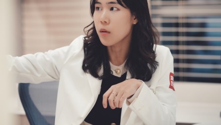 유행 보단 지속가능성, 화려함 보단 본질,
피부에 진심을 담았습니다.