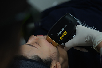 티타늄 리프팅 시술